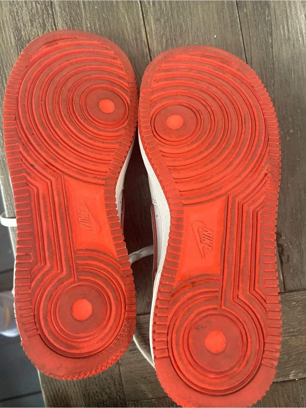 Nike White Sneakers with Red Trim — Low-Top Casual Shoes